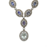 Collar de plata de ley con tanzanitas azules y circonitas. Una joya exclusiva, artesanal de LAURENSONS