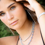 Collar de plata de ley con tanzanitas azules y circonitas. Una joya exclusiva, artesanal de LAURENSONS