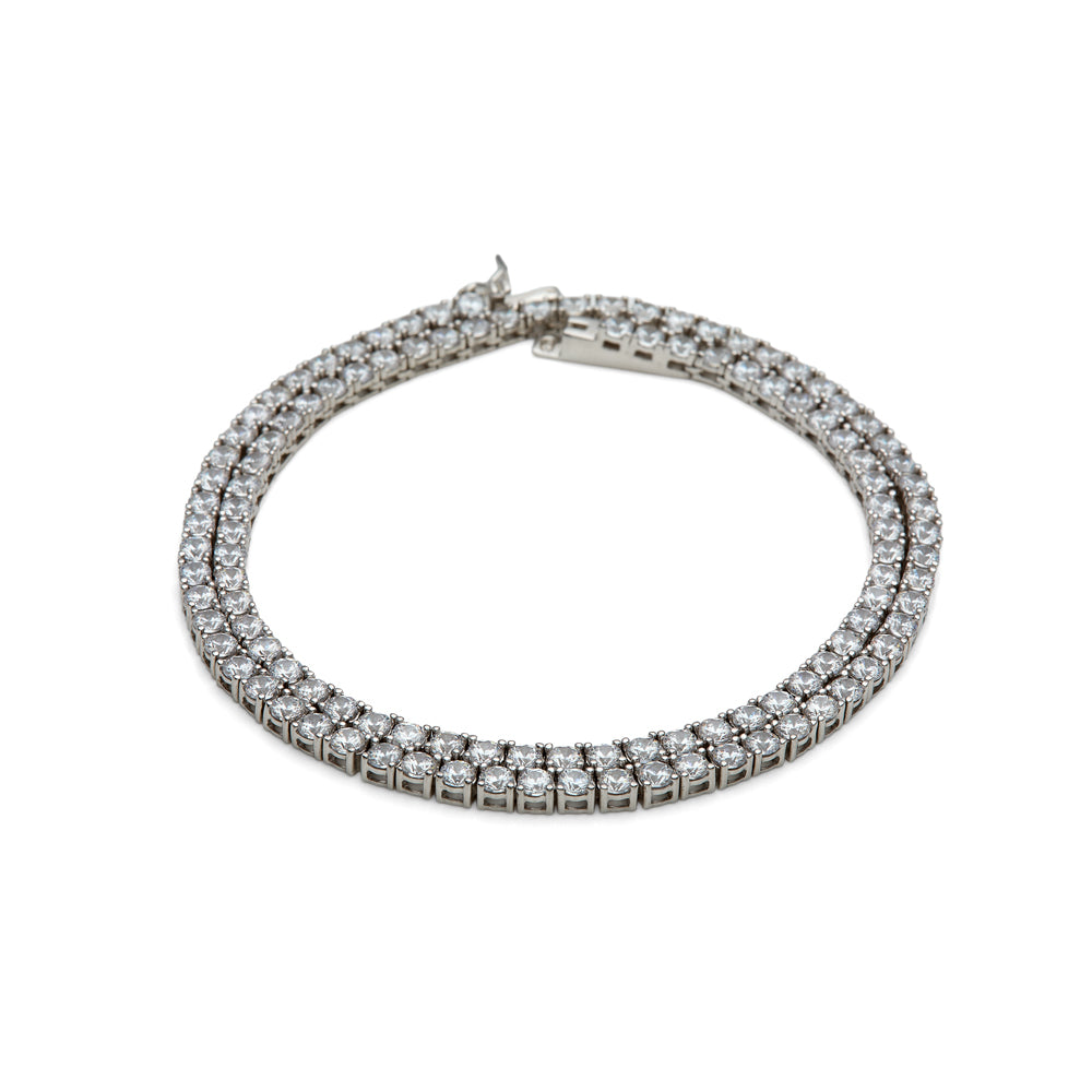 Collar riviere de plata con circonitas blancas, elegante y versátil, perfecto para uso diario de LAURENSONS