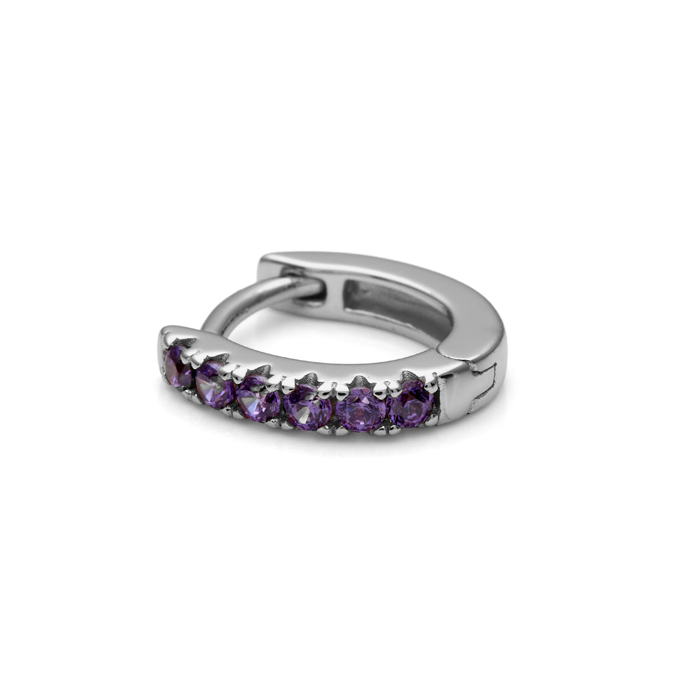 Pendientes criolla de plata rodiada y circonitas amatista, ideal para uso diario o para ocasiones especiales de LAURENSONS