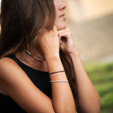 Pulsera riviere de plata con circonitas negra. Elegante, minimalista y versátil, perfecta para uso diario de LAURENSONS
